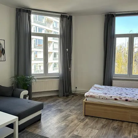 Apartment Spacious *